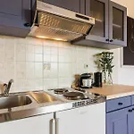1 Bedroom Stunning In * 풀라