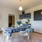 1 Bedroom Stunning In